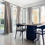Appartement Neuf Terrasse Residence Avec Piscine