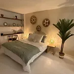 Logement Cosy Avec Piscine