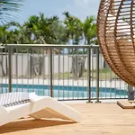 Six View - Beach Front Appartement