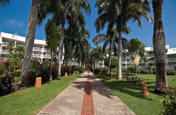 Le Domaine Beach And Hotel