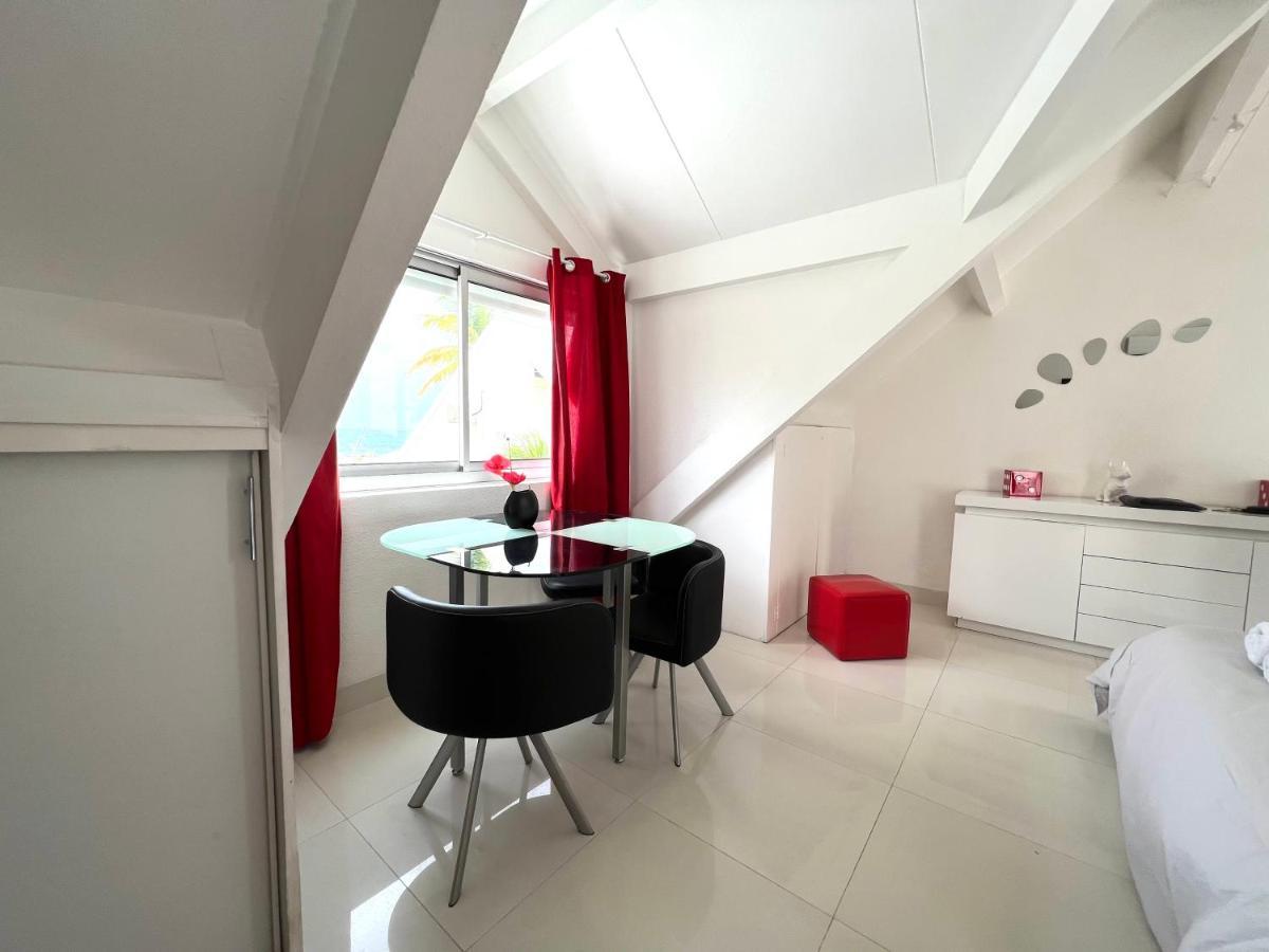 Apartment Studio Vue Mer Au Nettle Bay Beach Club