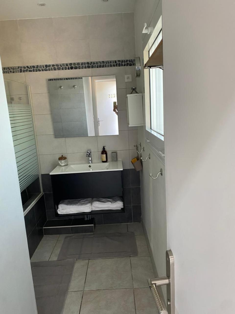 Apartment Alegria Baie Nettle