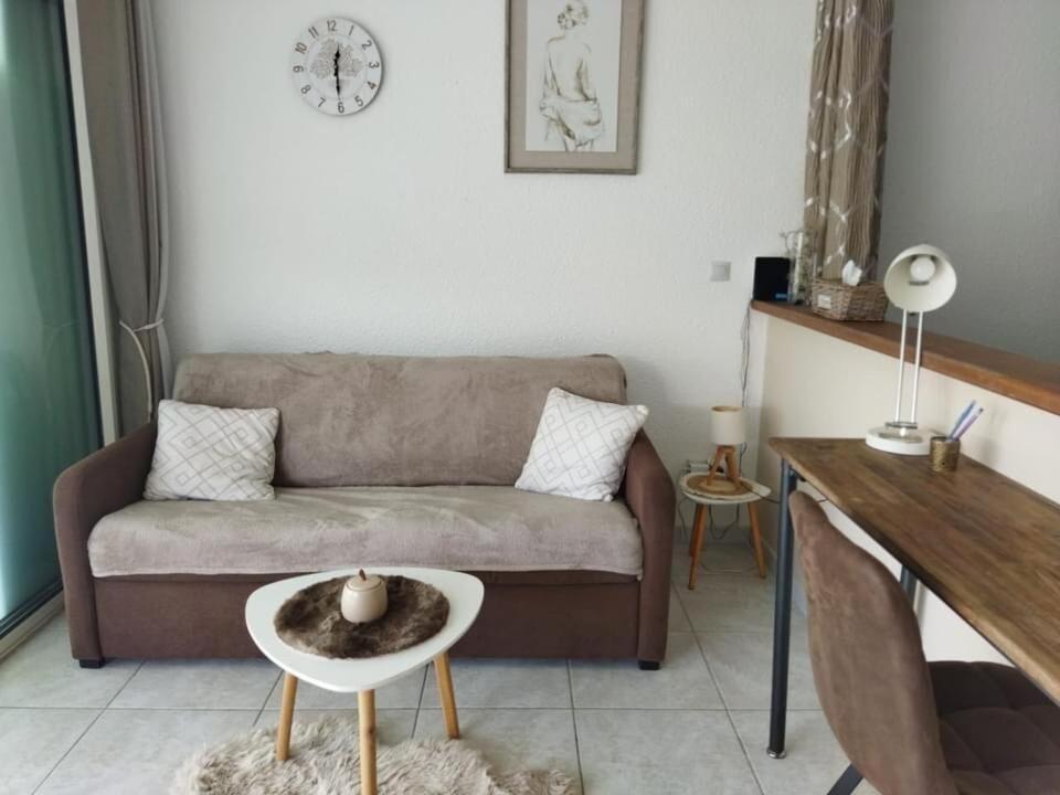 Alegria Apartment