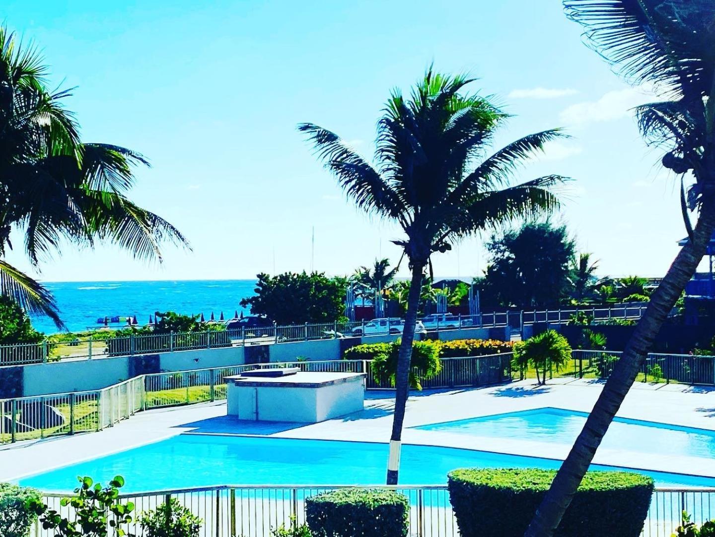 Bosecret Superbe Sur La A Piscine New * Orient Bay