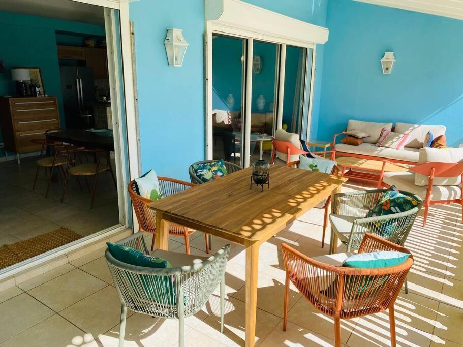 Bosecret Superbe Sur La A Piscine New Apartment Orient Bay