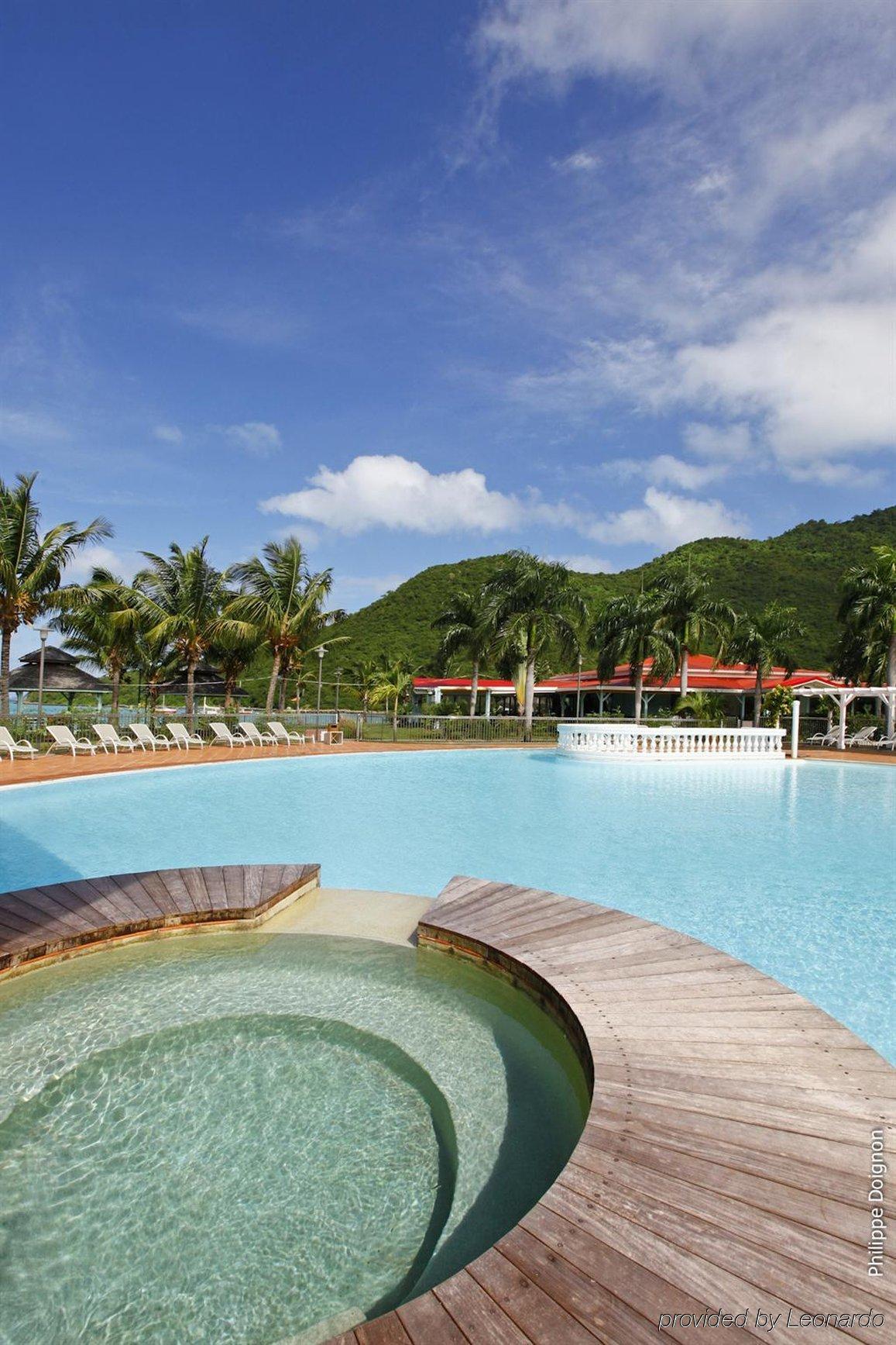 Le Domaine Beach And Hotel 4*