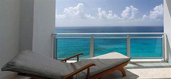 The Cliff At Cupecoy Beach Hotel