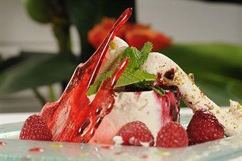 Hotel Le Domaine Beach And