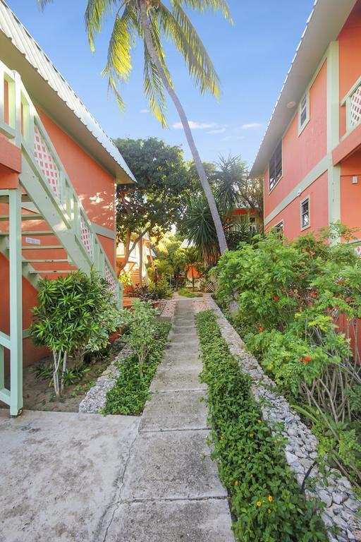 Summit Hotel
