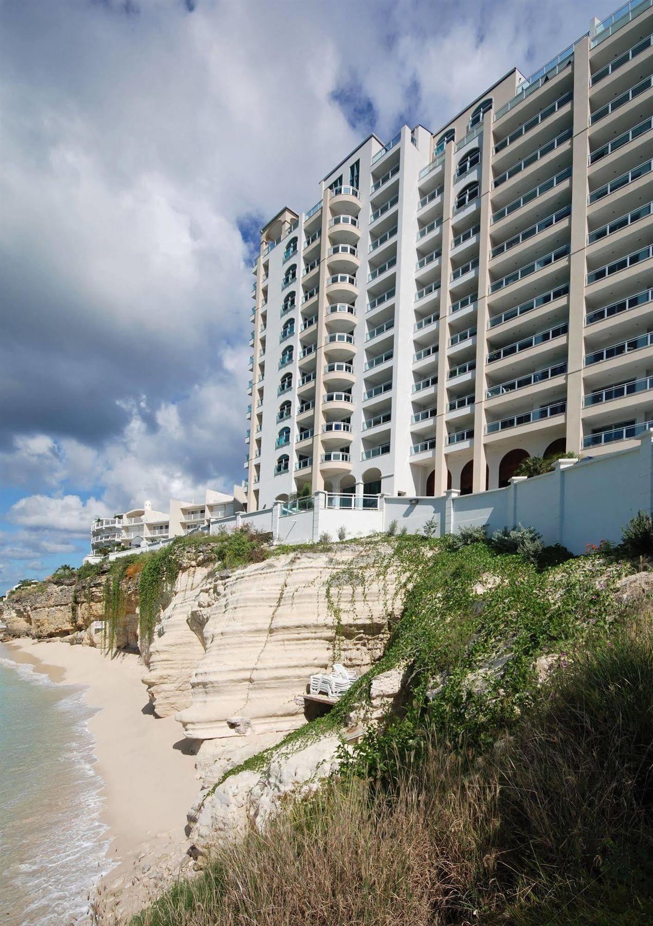 Hotel The Cliff At Cupecoy Beach 3*