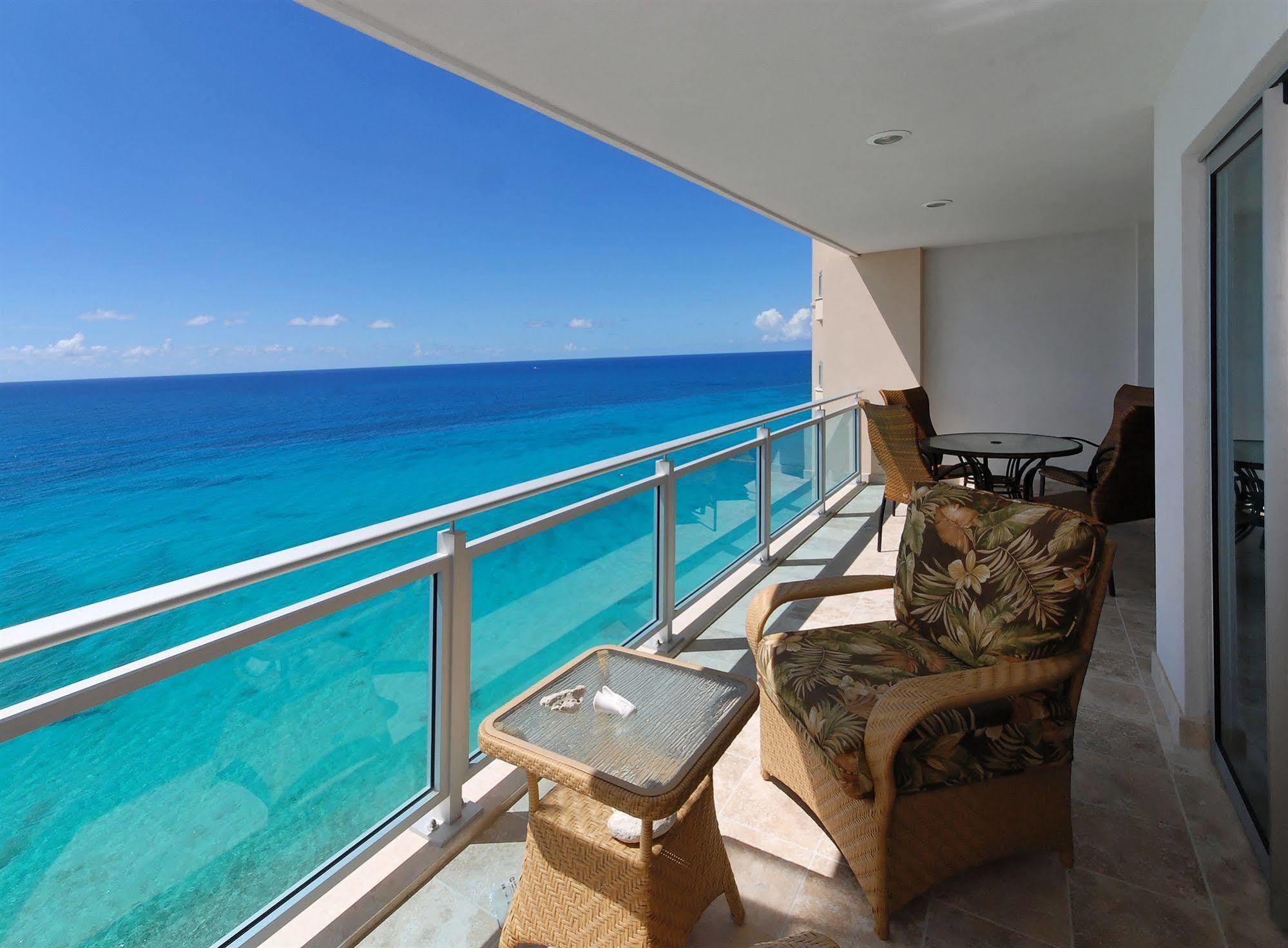 Hotel The Cliff At Cupecoy Beach 3*