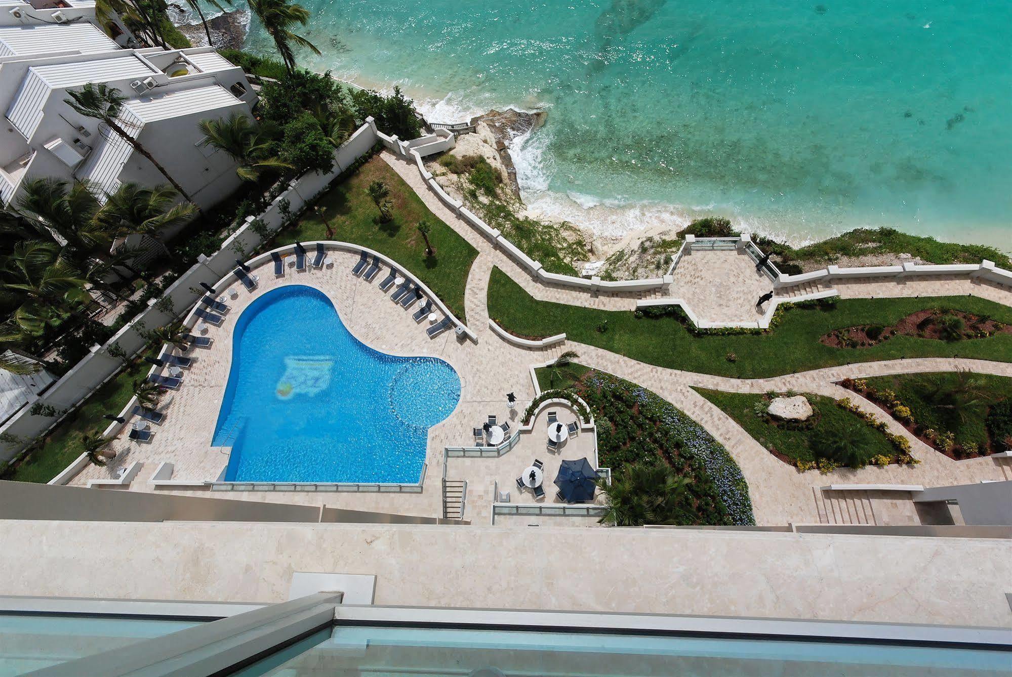 The Cliff At Cupecoy Beach Hotel 3*