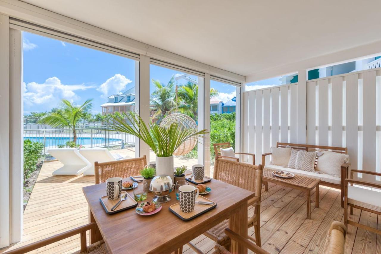 Six View - Beach Front Apartment Saint Martin