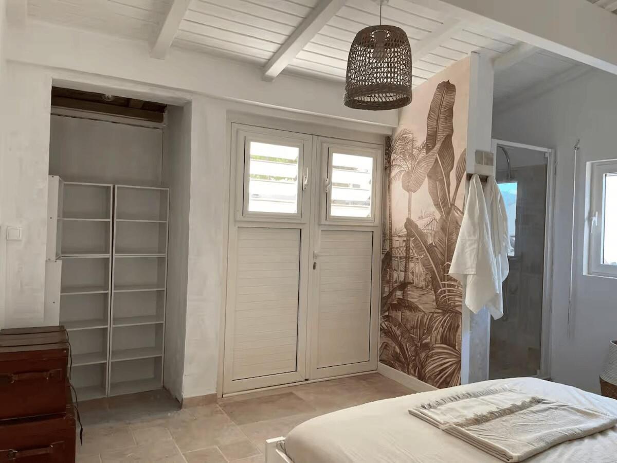 Apartment La Bleue, Les Pieds Dans L'eau Avec Piscine Saint Martin