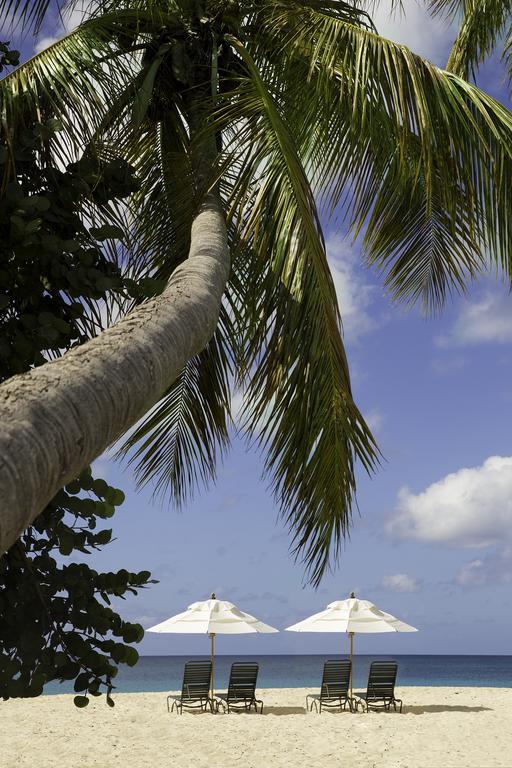 Aparthotel The Towers At Mullet Bay 3*