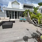 Magnifique Appartement Sur Plage Et Mer Au Nbbc