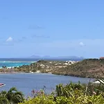 Charmant Studio Vue Mer Avec Piscine