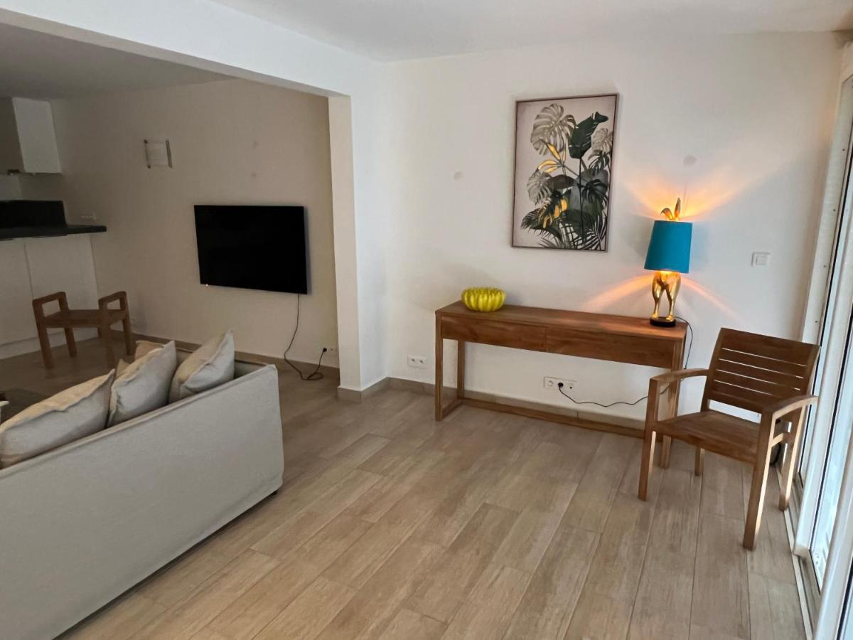 Magnifique Sur Plage Et Mer Au Nbbc Apartment