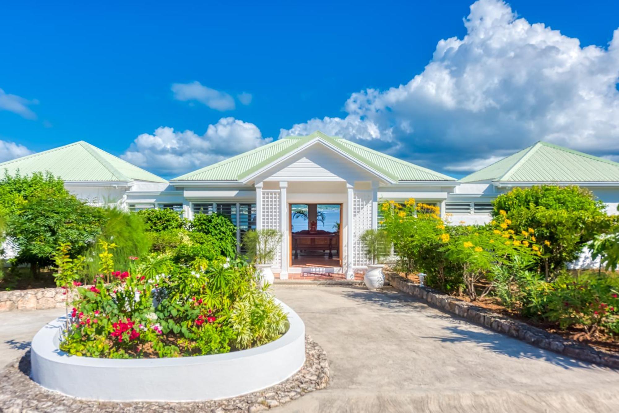 O Sun Villa *