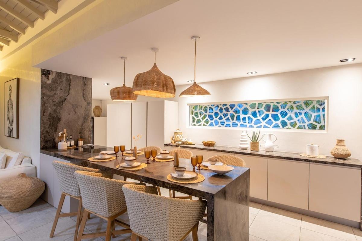 Vogue Art Luxe Sea View 5 Bedrooms Villa