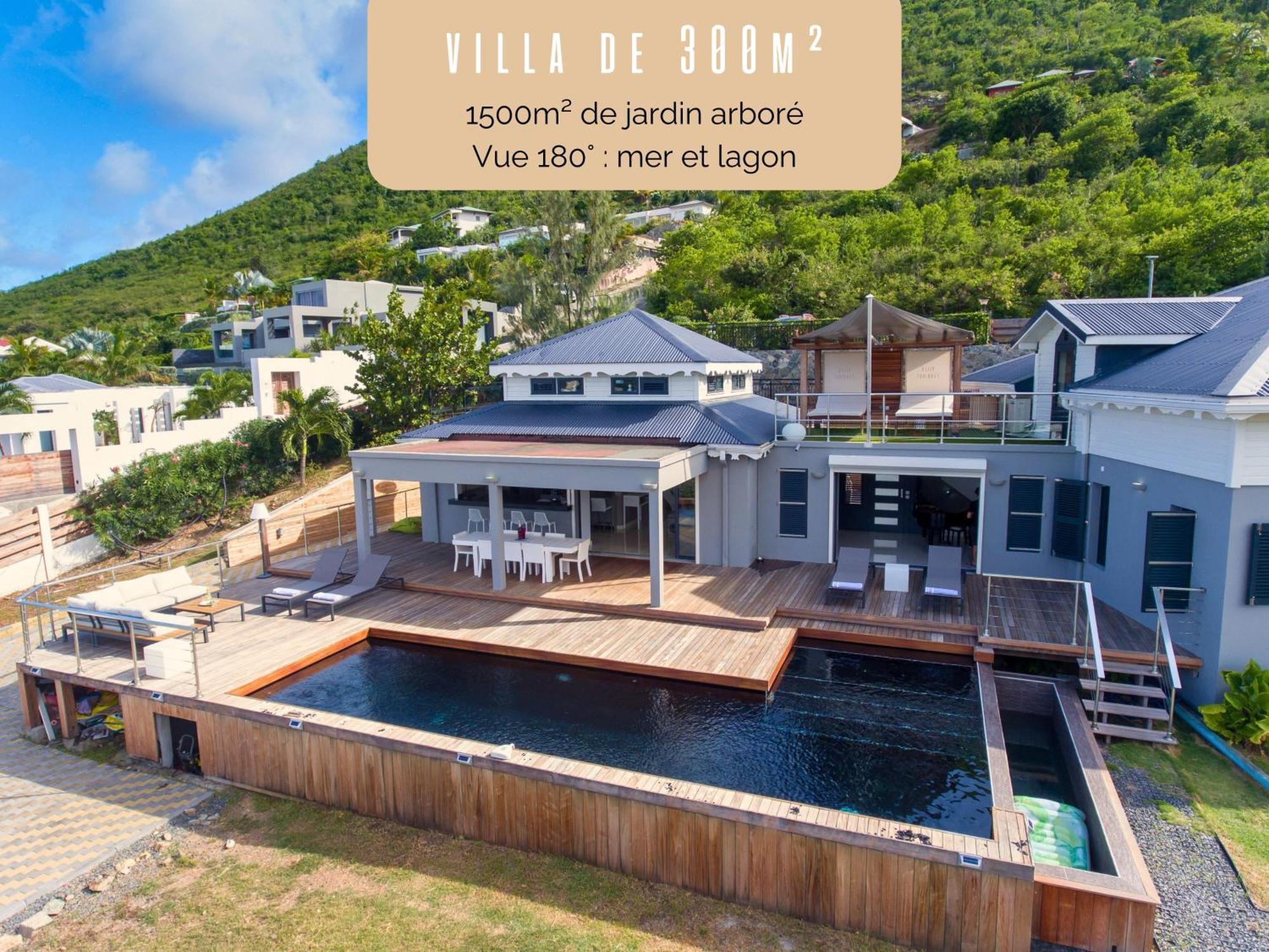 With 180 Sea View Pool Petanque Gym Villa