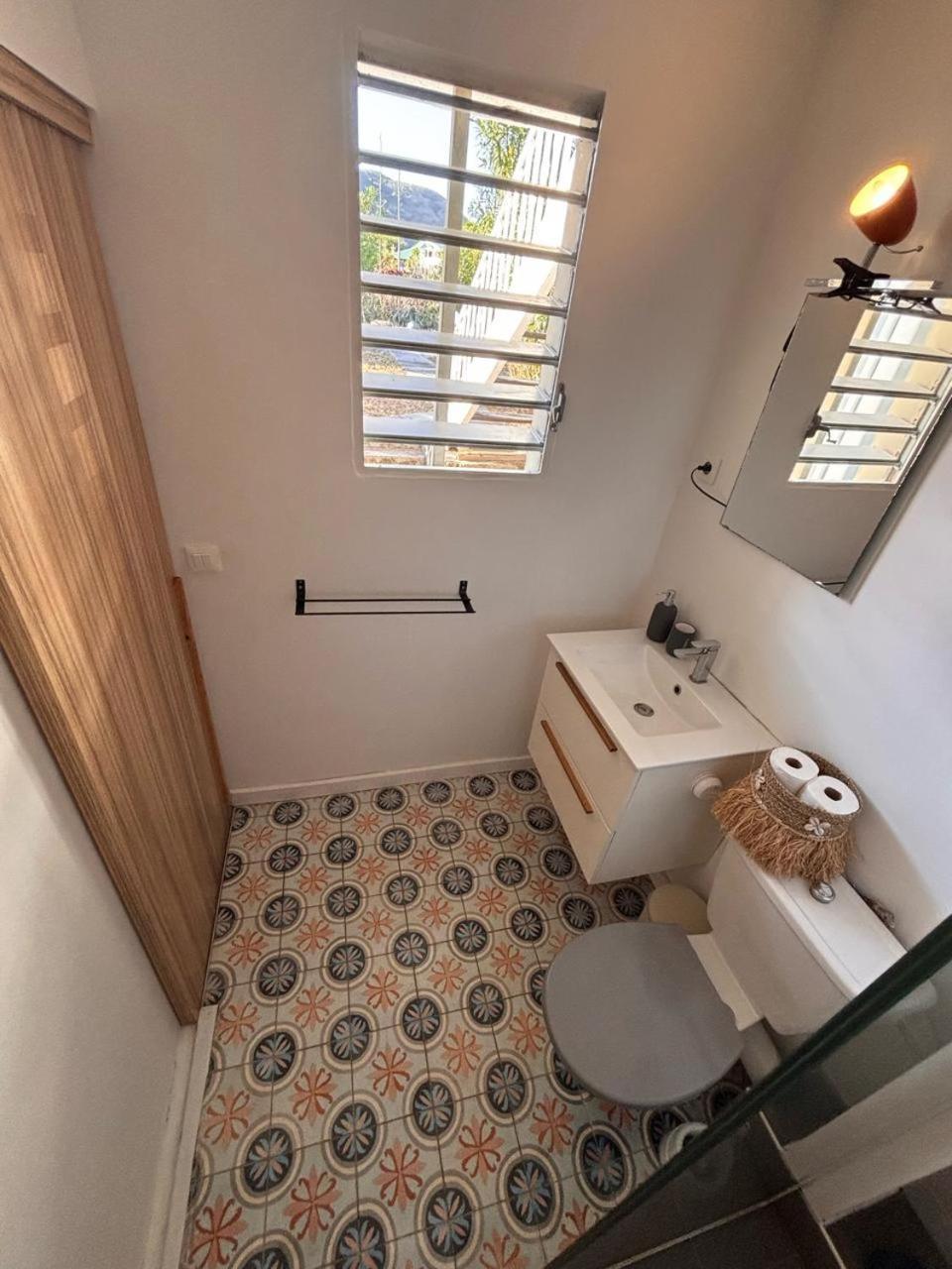 Apartment Vue Avec Piscine