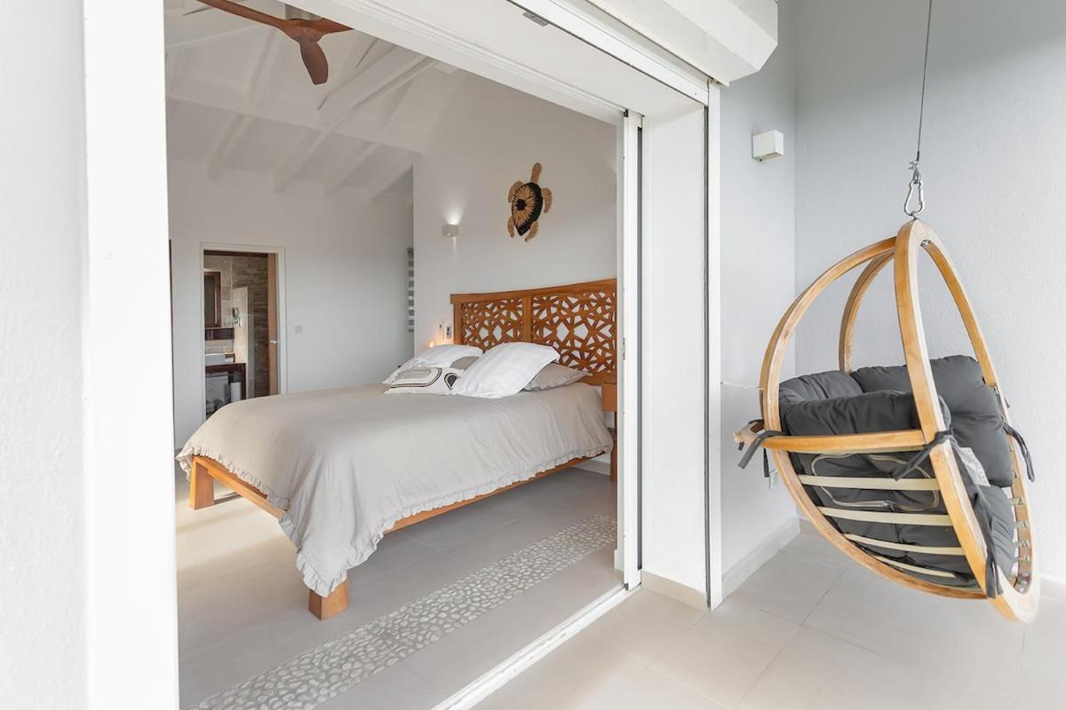 Villa Venus, 4 Bdr With View!