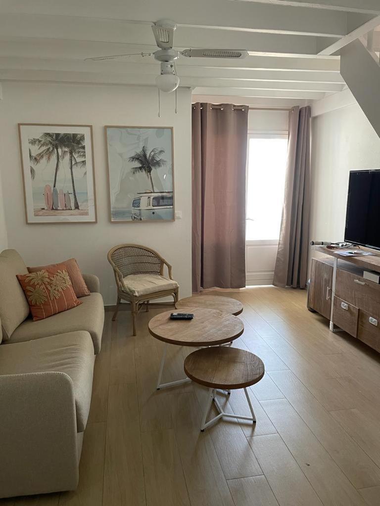 1 Chambre, Piscine & Plage, Proche Aeroport