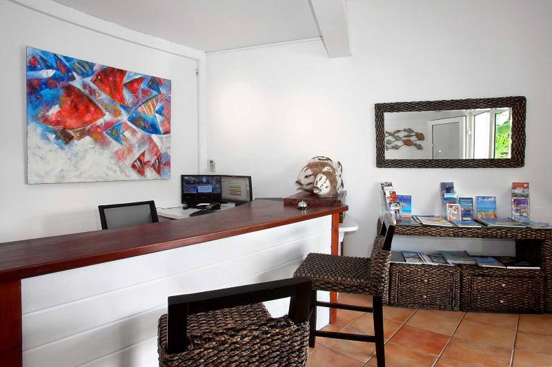 Blue Bay Beach 3*