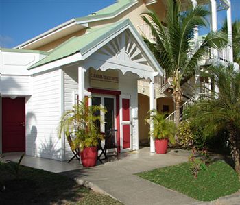 Blue Bay Beach Hotel