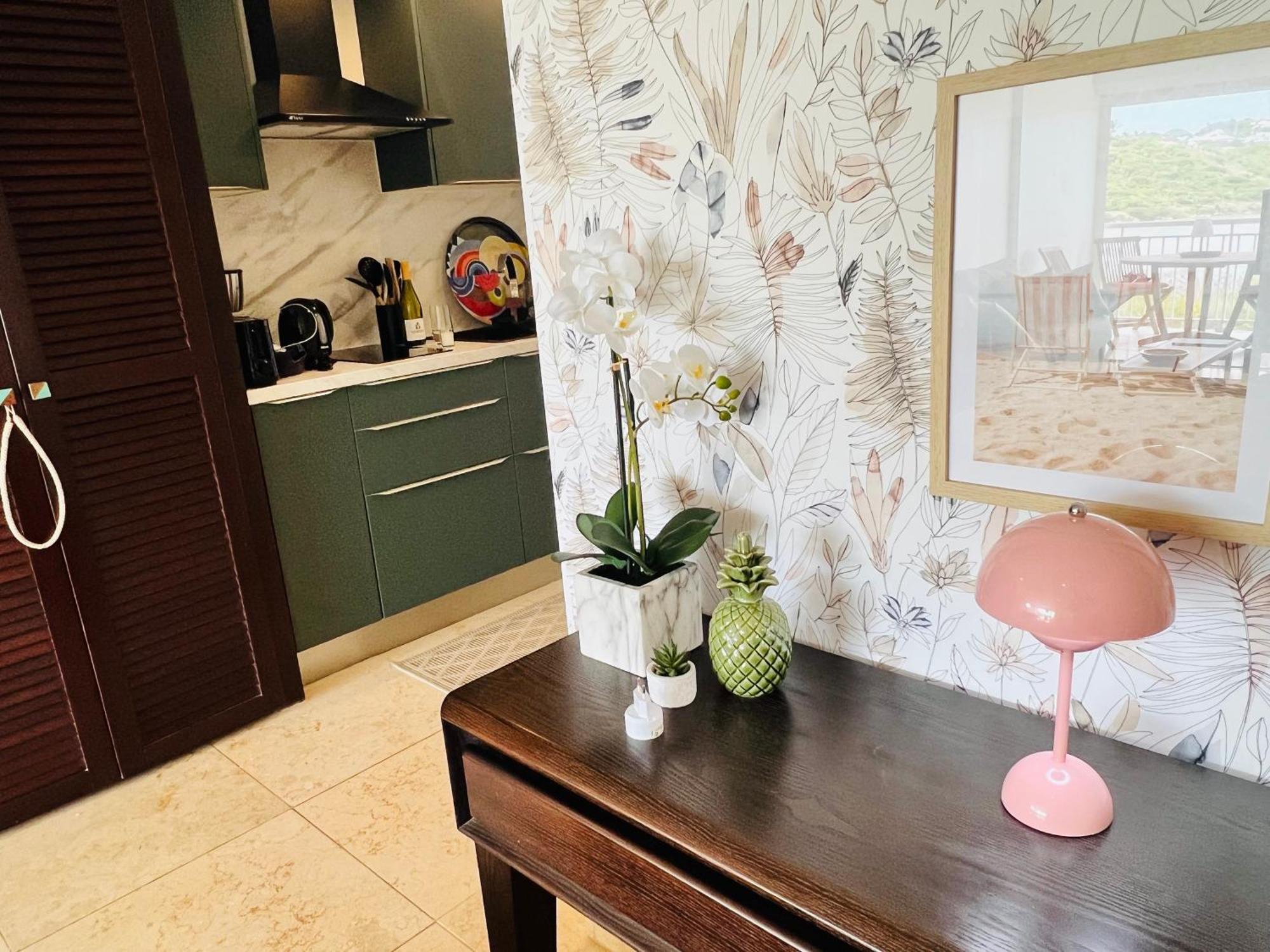 New Mont Vernon Chic Relax Sur Et Piscine Apartment *