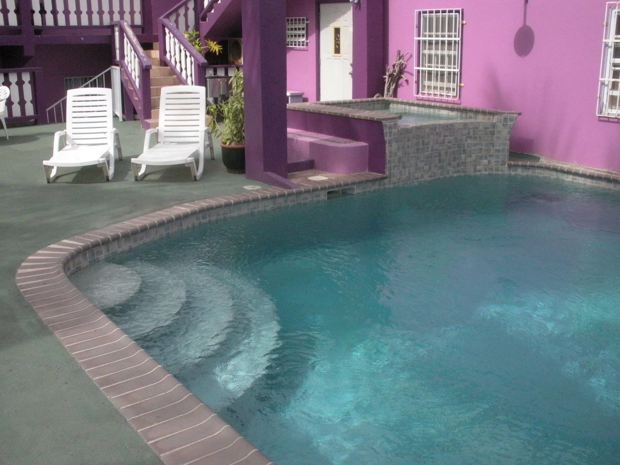 Paula's Country 2* Saint Martin
